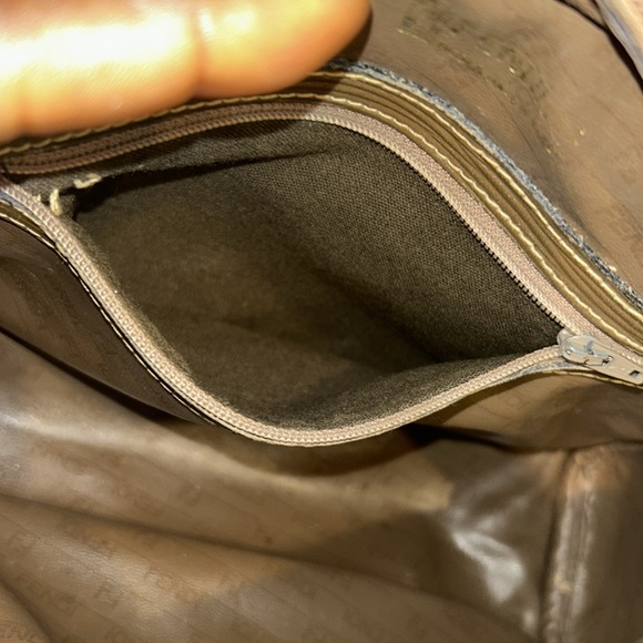 Fendi Vintage monogrammed Crossbody bag - Picture 16 of 16
